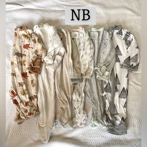 Lot of 6 zippered pajamas